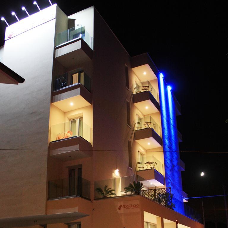 Residence Hotel Albachiara Rimini Bagian luar foto