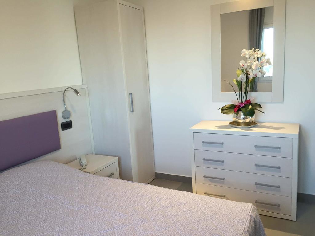 Residence Hotel Albachiara Rimini Bagian luar foto