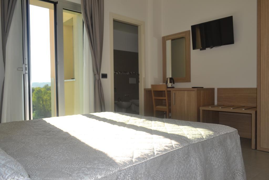 Residence Hotel Albachiara Rimini Bagian luar foto