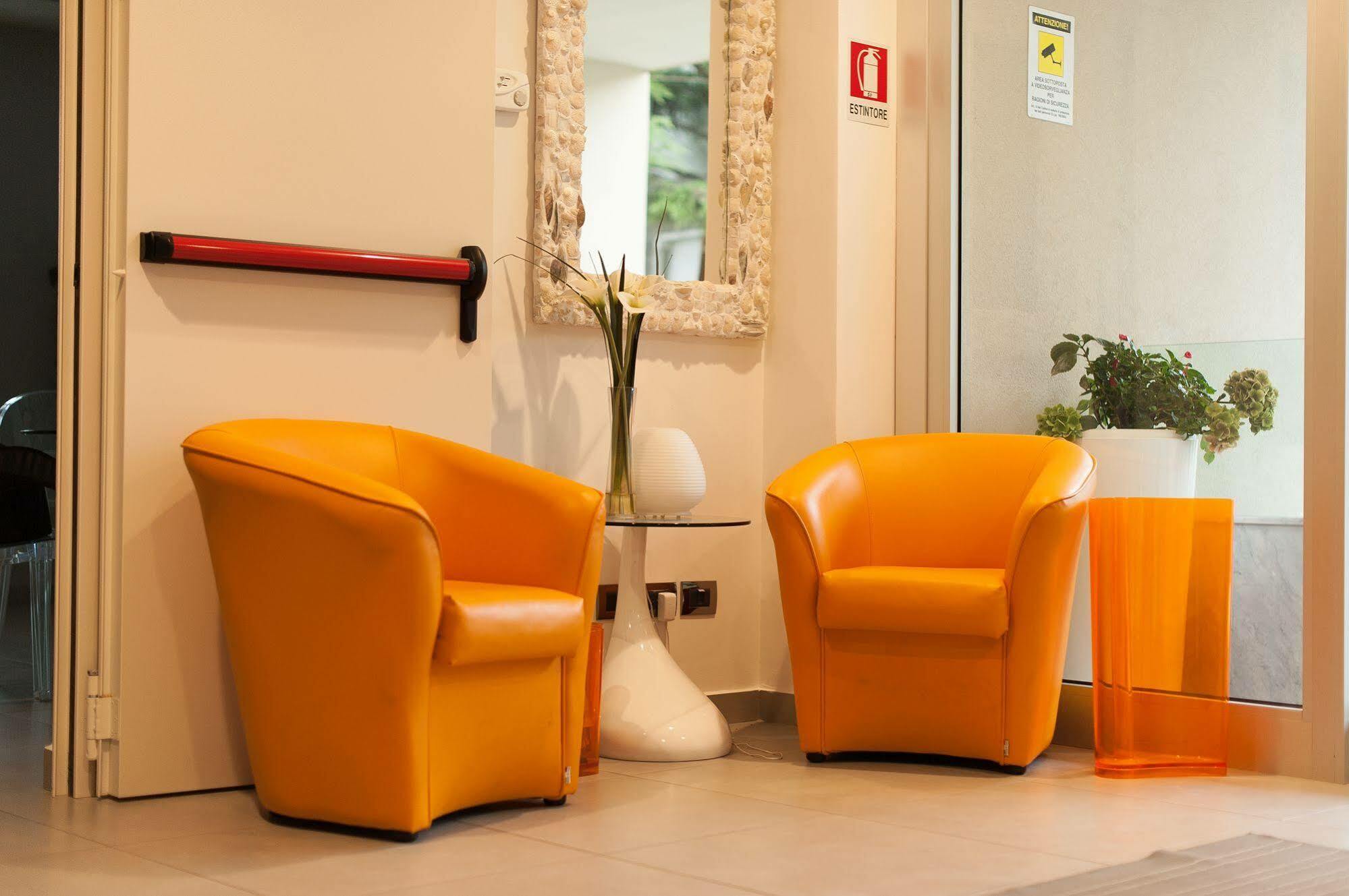 Residence Hotel Albachiara Rimini Bagian luar foto
